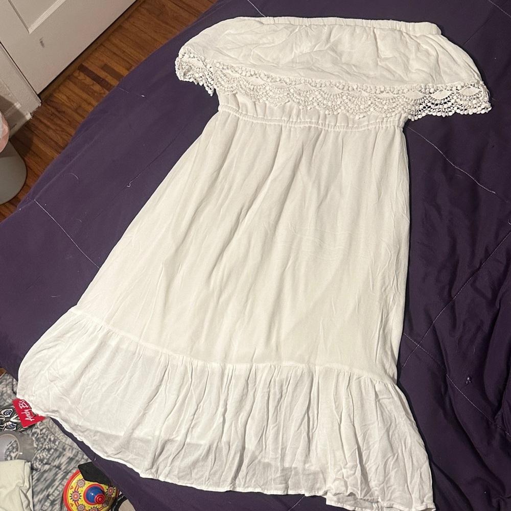 Rue21 super cute strapless white “hippie” dress